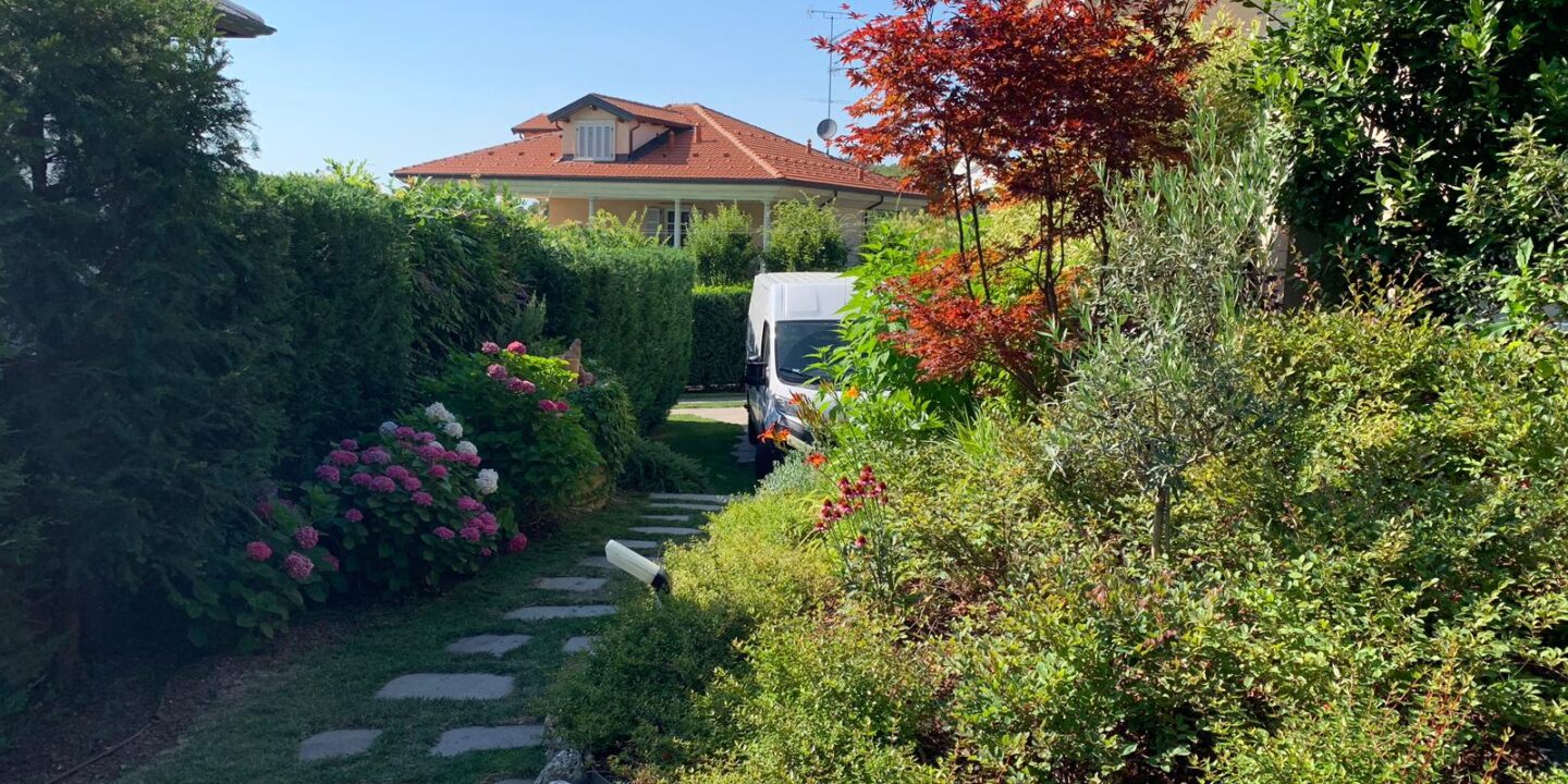 Manutenzione del verde e progettazione giardini - Alessandria e provincia